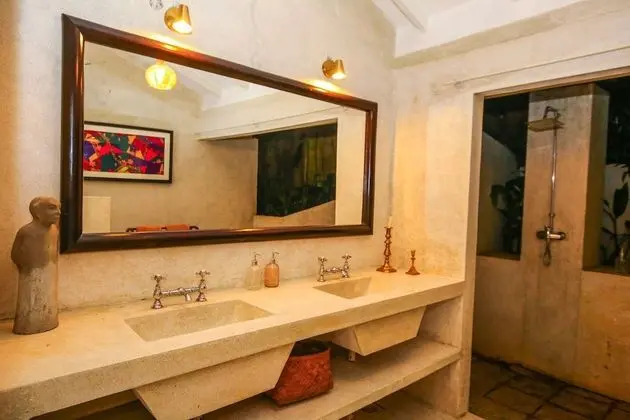 Tek Büyük Yataklı Oda