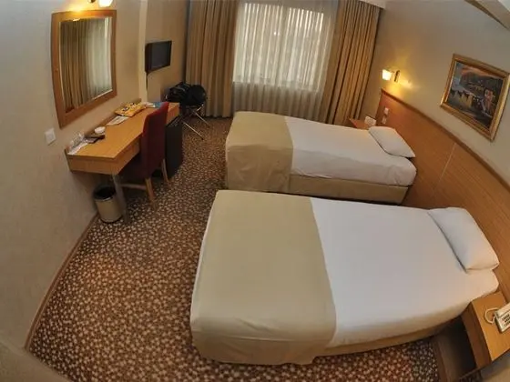 Standart Oda, Şehir Manzaralı