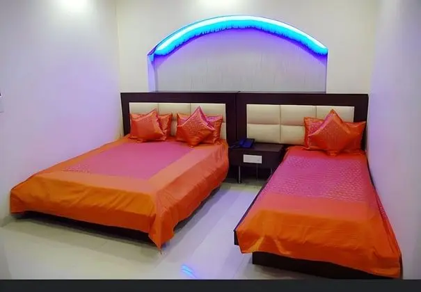 Deluxe Üç Kişilik Oda