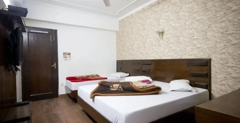 Deluxe Üç Kişilik Oda