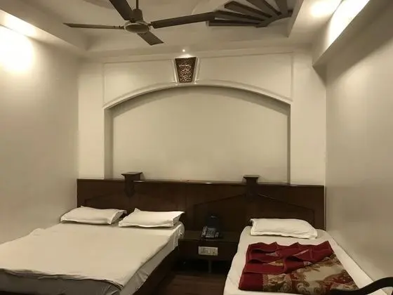 Deluxe Üç Kişilik Oda