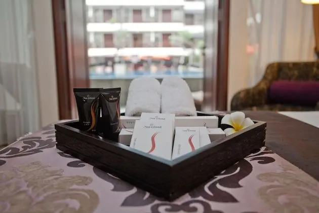 Deluxe Oda, Havuz Kullanımı (Deluxe Room, Pool Access)