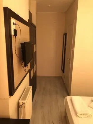 Standard Tek Büyük veya İki Ayrı Yataklı Oda