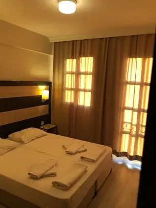 Standard Tek Büyük veya İki Ayrı Yataklı Oda