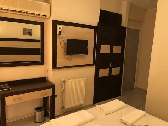Standard Tek Büyük veya İki Ayrı Yataklı Oda