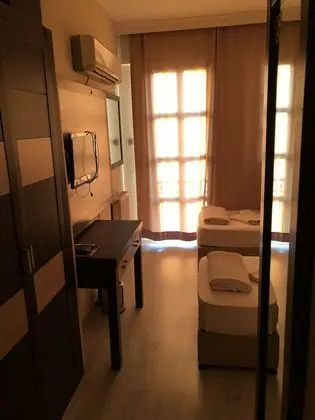 Standard Tek Büyük veya İki Ayrı Yataklı Oda