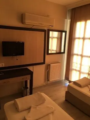 Standard Tek Büyük veya İki Ayrı Yataklı Oda