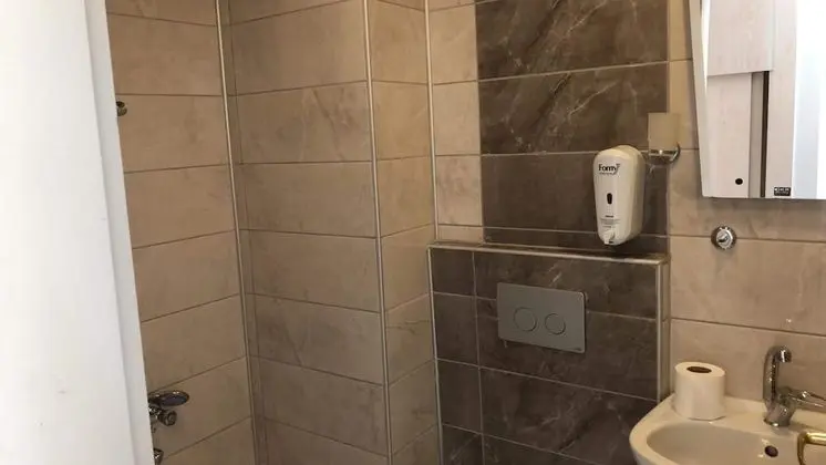 Standard Tek Büyük veya İki Ayrı Yataklı Oda