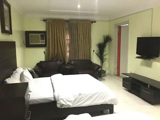 Deluxe Süit, Sigara İçilmez
