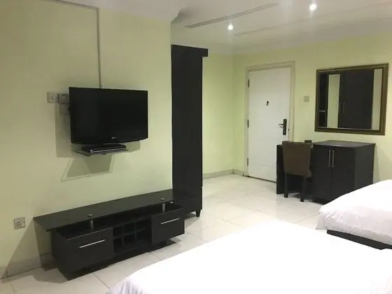 Deluxe Süit, Sigara İçilmez