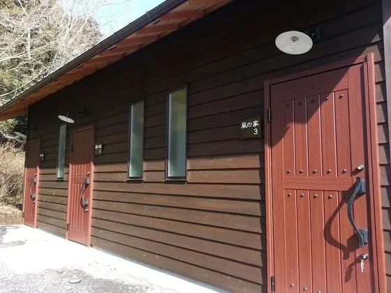 Junior Kır Evi