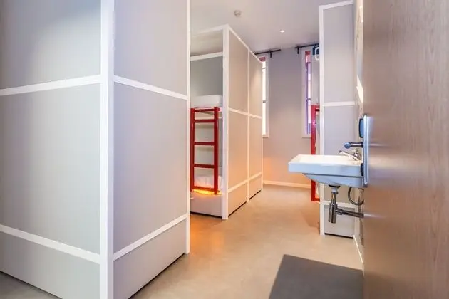 Basic Ortak Ranzalı Oda, Karma Ranzalı Oda, Özel Banyo