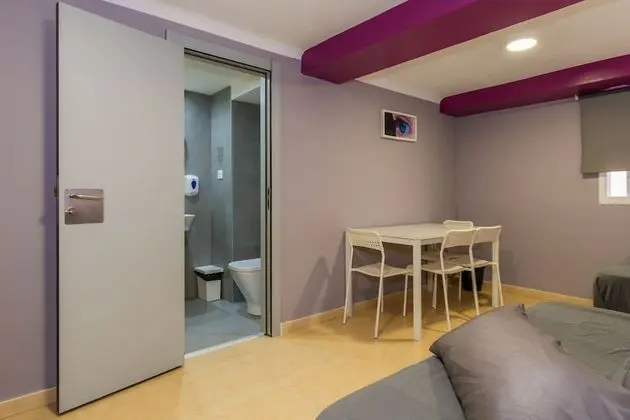 Dört Kişilik Oda, Özel Banyo