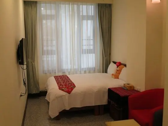 Standard Tek Büyük Yataklı Oda