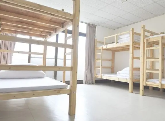 Standard Ortak Ranzalı Oda, Sadece kadınlar için