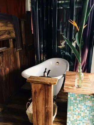 Tek Büyük Yataklı Oda (Villa #3)