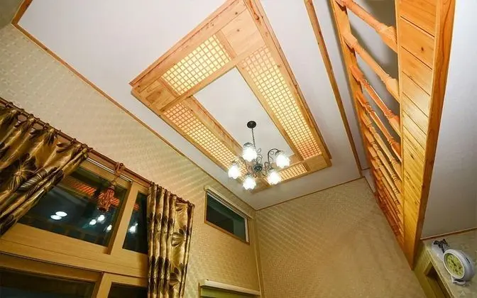 Elite Duplex (2 Guest Rates, Extra person Charge on spot - 1-13yr 10,000KRW, 14yr above 20,000KRW pp