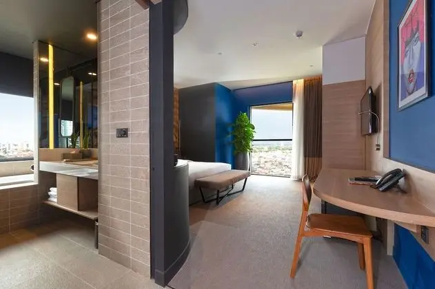 Deluxe Tek Büyük Yataklı Oda, Balkon