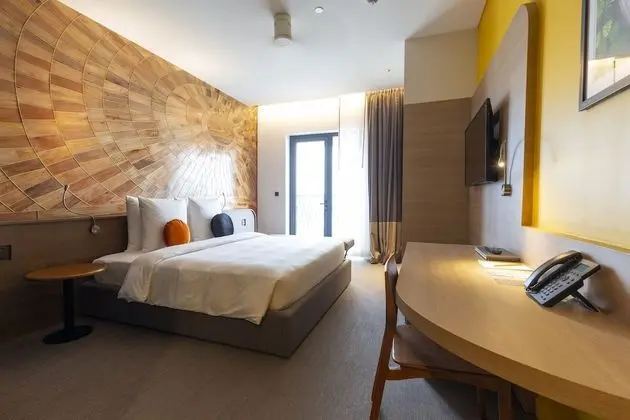 Deluxe Tek Büyük Yataklı Oda, Balkon