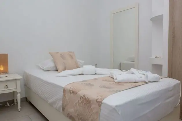 Villa, 3 Yatak Odası, Kişiye Özel Havuzlu, Deniz Manzaralı (Yellow)