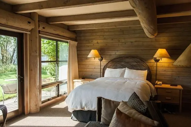 Room (Gardner Guest) (Not Pet Friendly)