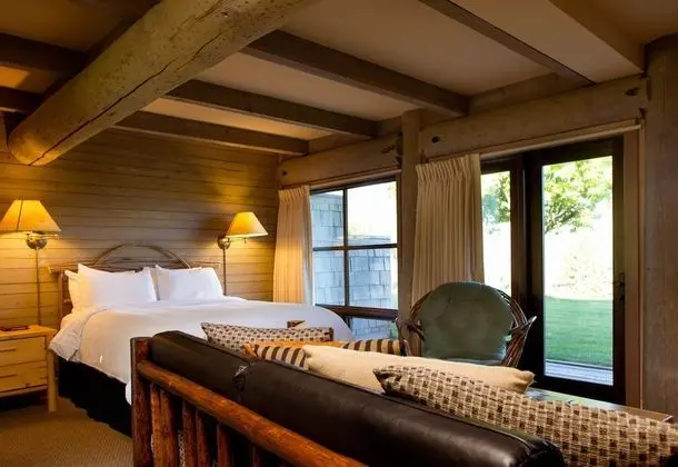 Room (Gardner Guest) (Not Pet Friendly)