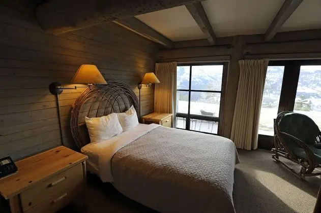 Room (Gardner Guest) (Not Pet Friendly)
