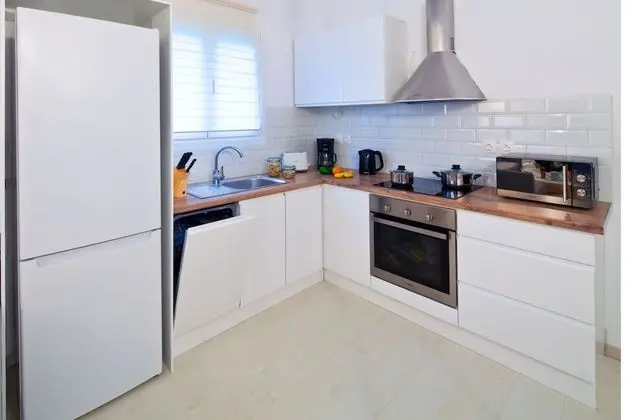 Deluxe Apart Daire, Havuz Manzaralı