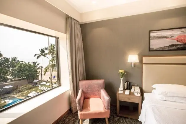 Premier Room
