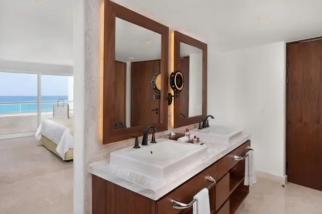 Superior Two Bedroom Presidential Suite - Ocean View