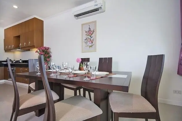 Deluxe Two-Bedroom Apartment Sea View with Private Pool