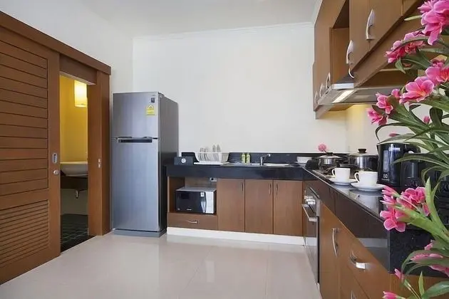 Deluxe Two-Bedroom Apartment Sea View with Private Pool