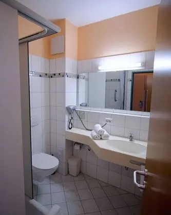 Dört Kişilik Oda