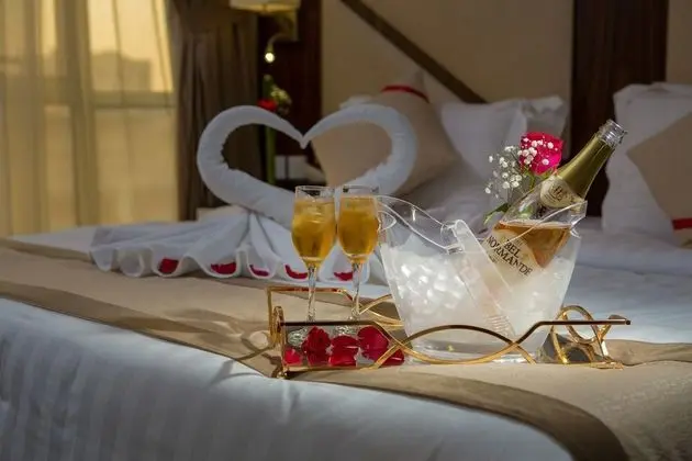 Deluxe Tek Büyük Yataklı Oda
