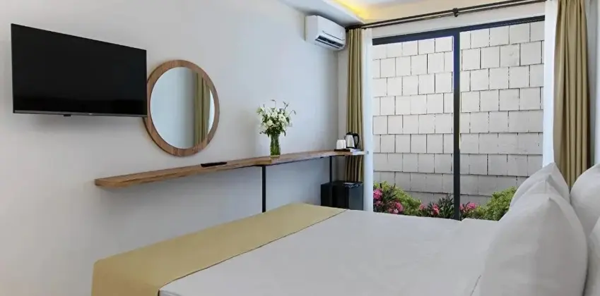 Deluxe Bahçe Manzaralı