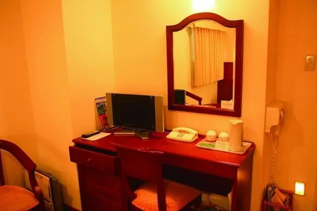 Deluxe İki Ayrı Yataklı Oda, Birden Çok Yatak, Sigara İçilebilir (2 Single Beds plus 1 Extra Bed)