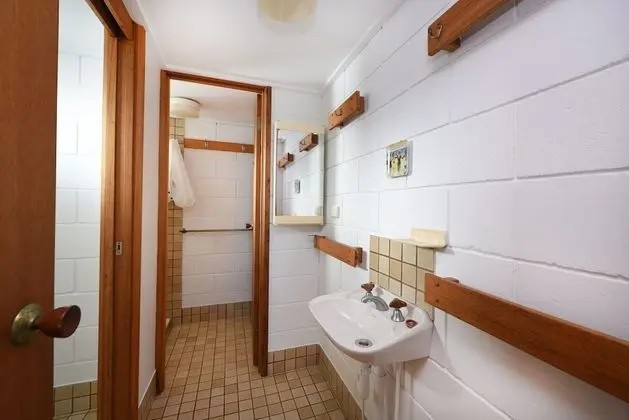 Ev (4 Bedrooms)