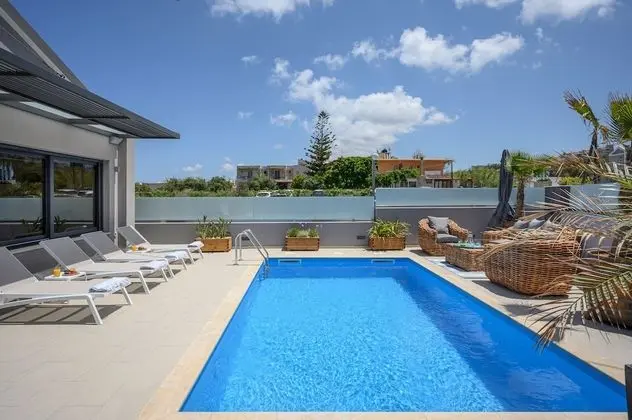 Villa, 2 Yatak Odası, Kişiye Özel Havuzlu