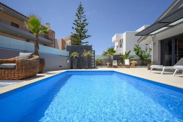 Villa, 2 Yatak Odası, Kişiye Özel Havuzlu