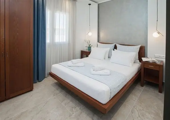 Premium Deluxe Suite