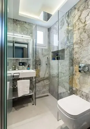 Premium Deluxe Suite