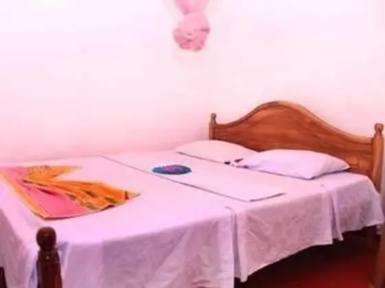 Deluxe Üç Kişilik Oda, 1 Yatak Odası, Bahçe Manzaralı, Plaj Kenarı