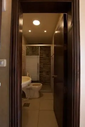 Üç Kişilik Oda, Özel Banyo