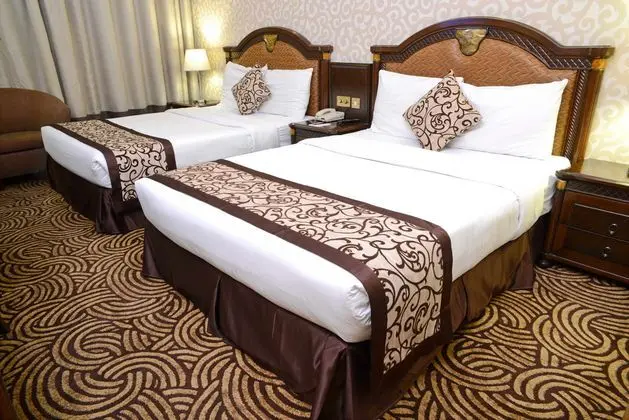 1 Çift Kişilik Veya 2 Tek Kişilik Yatak Deluxe