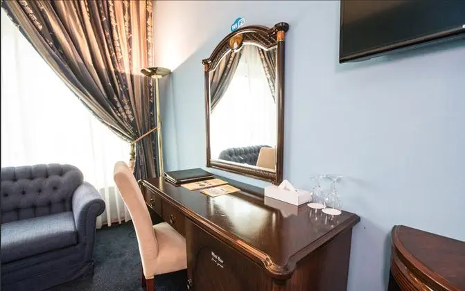 1 Çift Kişilik Veya 2 Tek Kişilik Yatak Deluxe