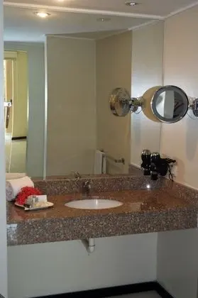 Executive Süit, 1 En Büyük (King) Boy Yatak, Havuz Manzaralı