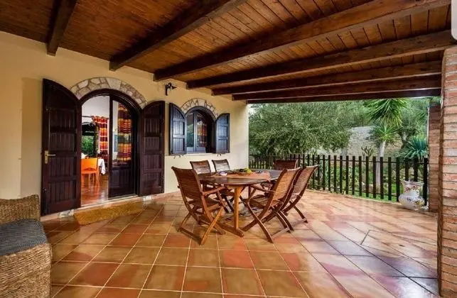 Villa, Sigara İçilebilir