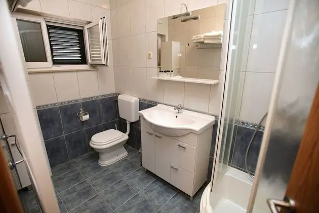 Comfort Apart Daire, 2 Yatak Odası, Teras, Havuz Kenarı