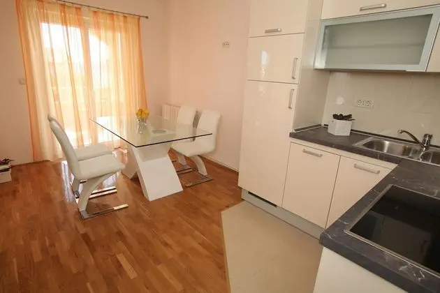 Exclusive Apart Daire, 2 Yatak Odası, Balkon
