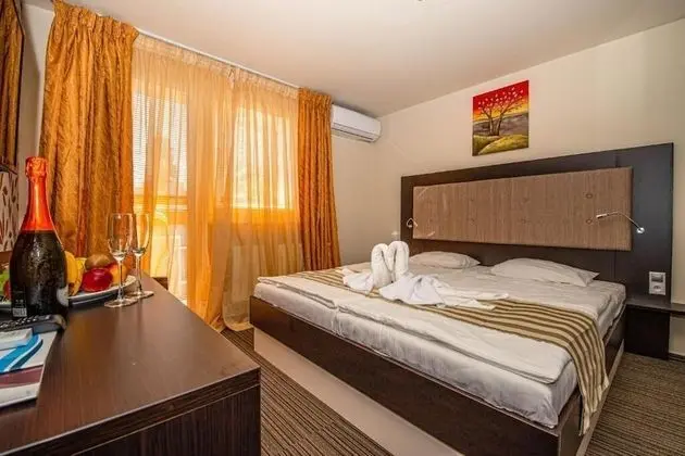 Deluxe Tek Büyük Yataklı Oda